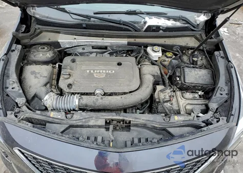 2023 Cadillac Xt4 Premium Luxury z USA, uszkodzony, nr VIN 1GYFZCR48PF141245